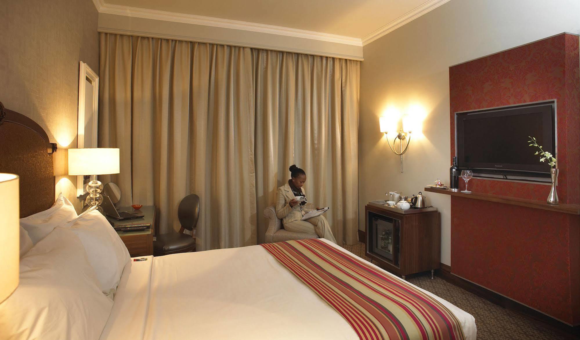 Pivot Hotel Montecasino جوهانسبورغ المظهر الخارجي الصورة